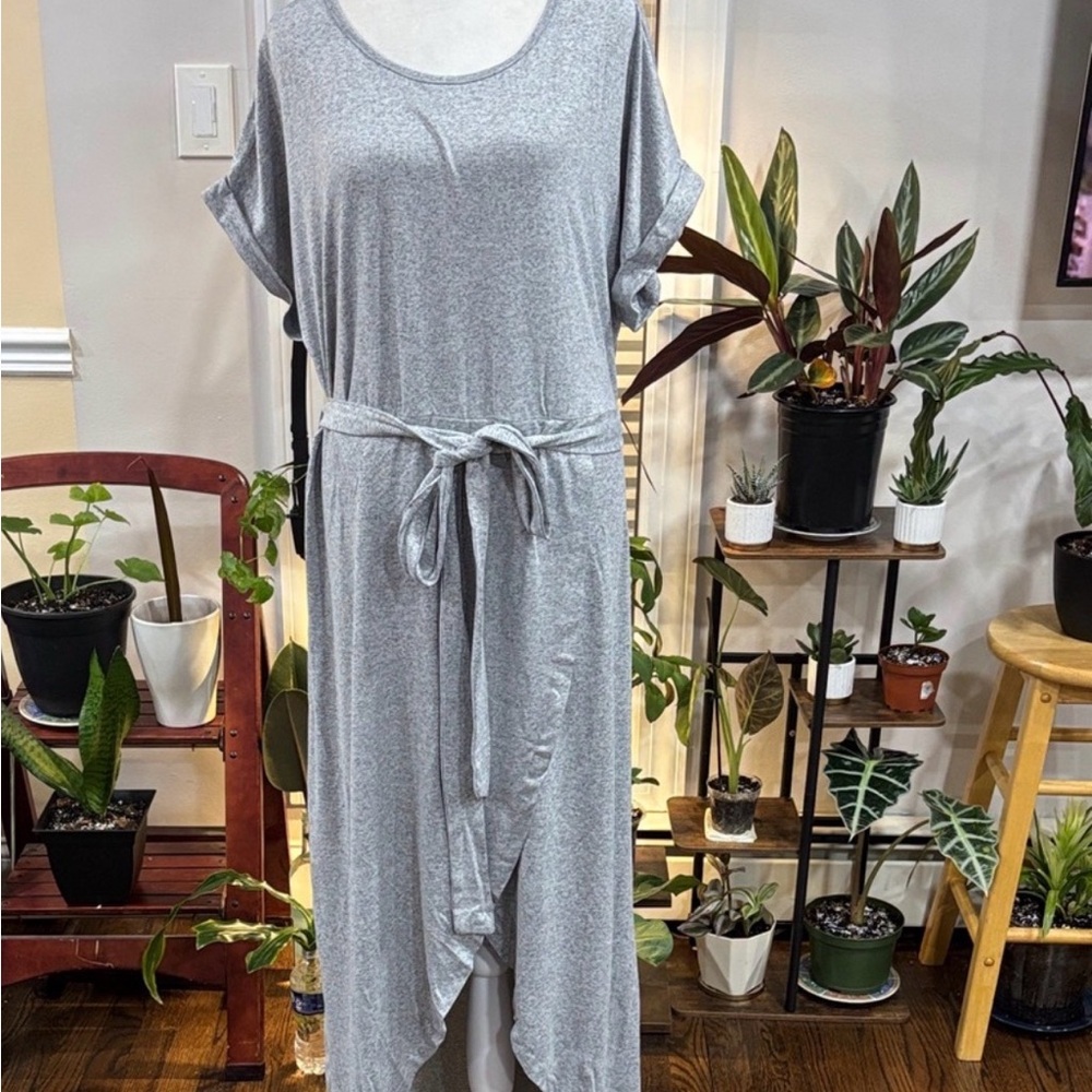 Women's Light Gray Tie-Waist Maxi Dress